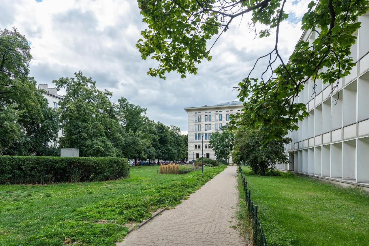 Wspolna 54A - Red - Good Apartments Varsó Kültér fotó